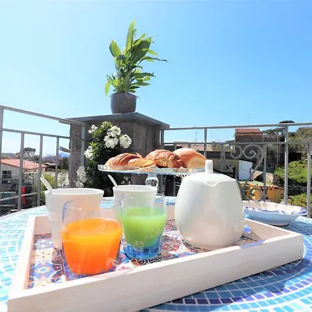 Mary's - De Vivo Realty Apartment *